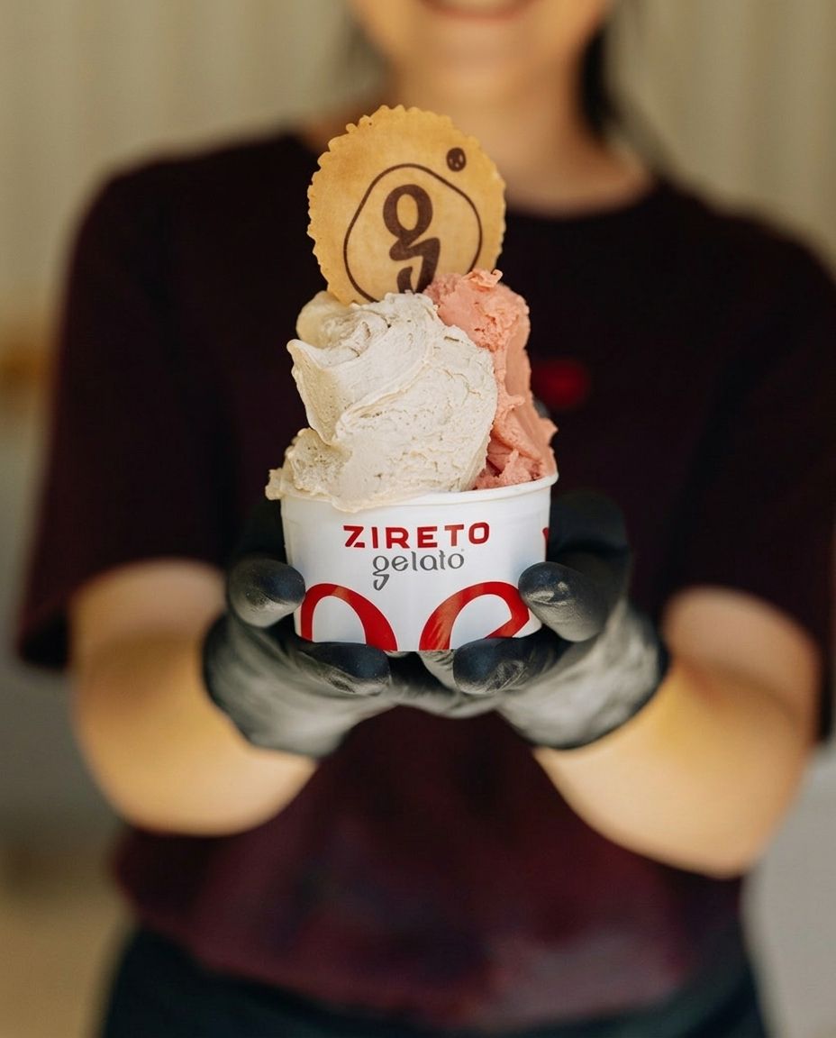 Gelato Bar